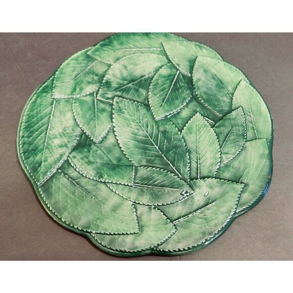 Vietri Foglia Italy 1960's LeafPlate